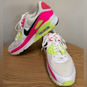 Nike Air Max 90 Women's Sneakers in ‘Pink Volt’